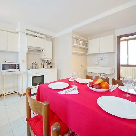 Calle Dei Fabbri Apartmán