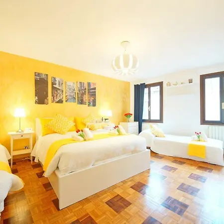 Apartmán Calle Dei Fabbri