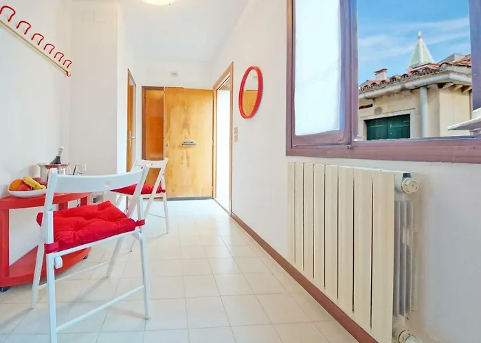 Calle Dei Fabbri Daire *