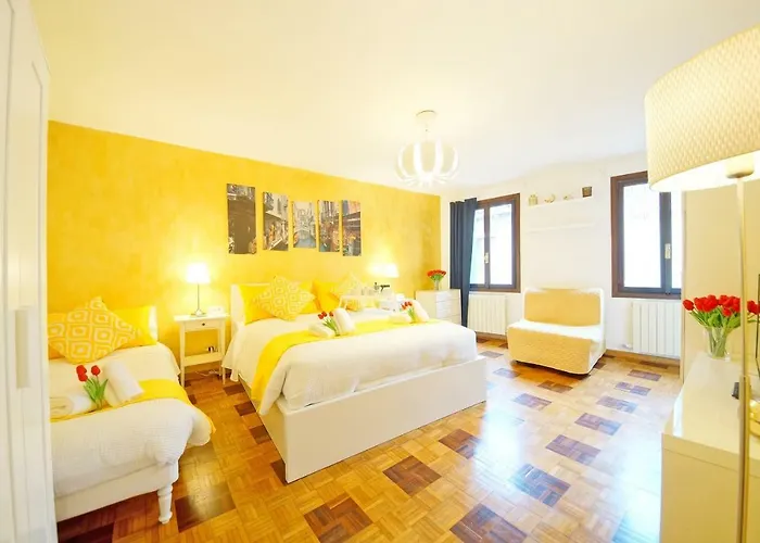 Daire Calle Dei Fabbri *