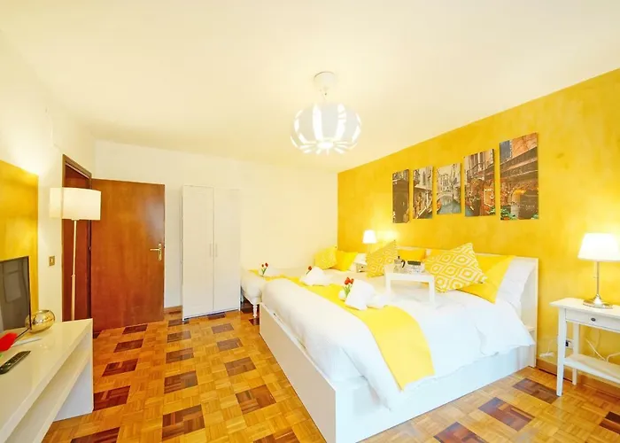 Calle Dei Fabbri Daire *