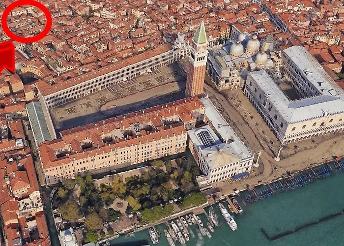 Calle Dei Fabbri Venedik